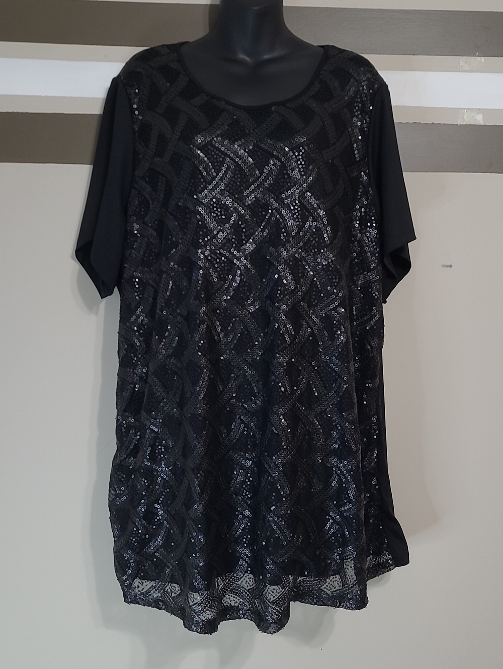 Penningtons Black Geometric Sequin Short-sleeve Tunic top / Mini Dress Sz 4X